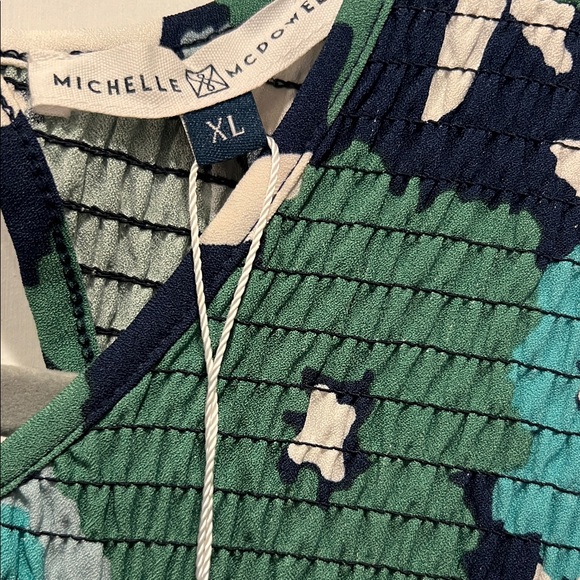 Floral Ruffle Sleeve Top - Picture 4 of 8